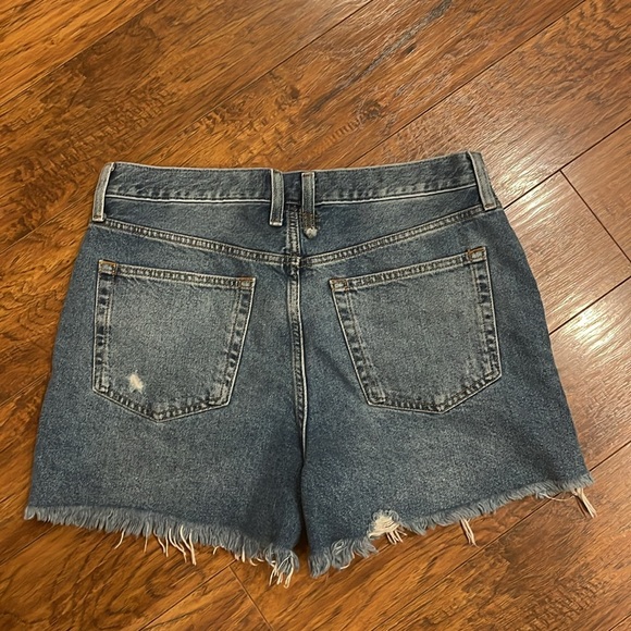 FREE PEOPLE We The Free Cutoff Denim Jean Shorts Shout & Twist Size 30 - Picture 8 of 12